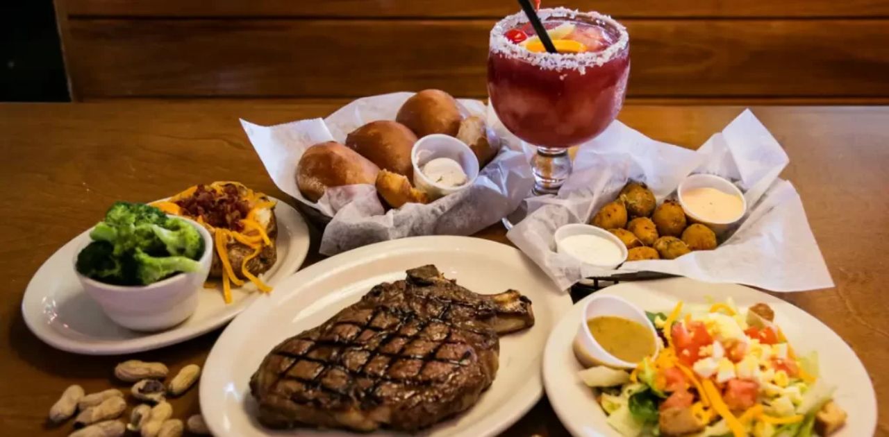 Texas Roadhouse Coupons [$5 off & $10 off Coupon Code]